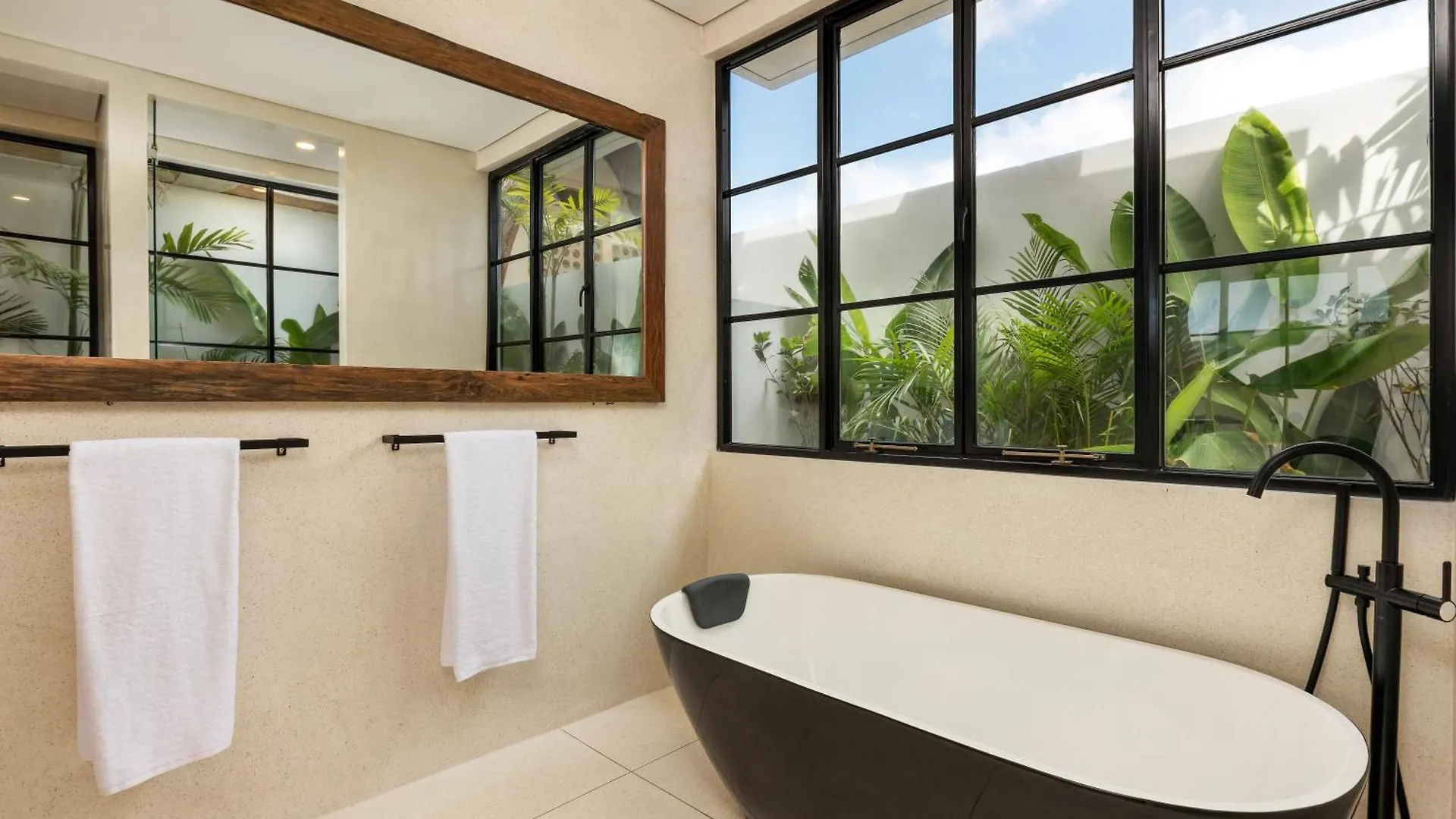 Pianopiano Villas Uluwatu  Uluwatu (Bali)