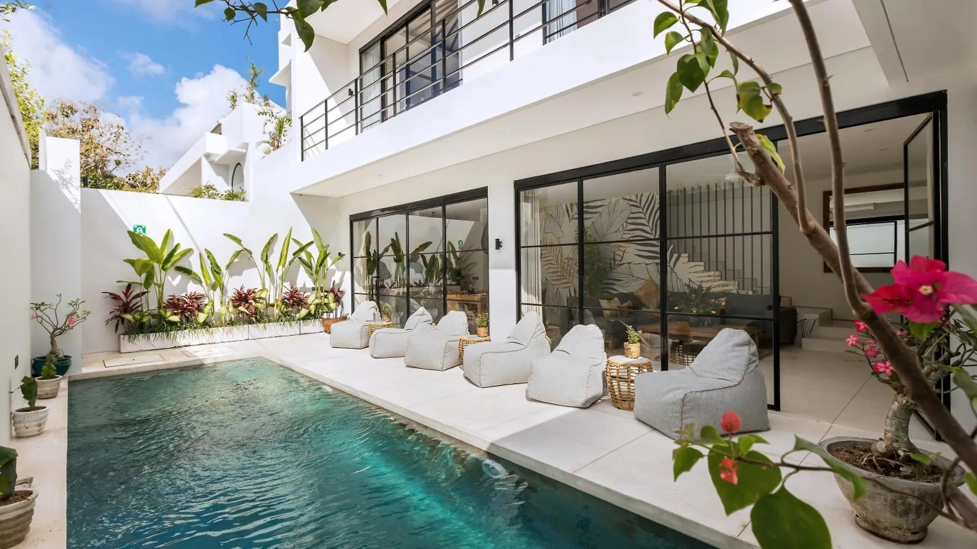 Pianopiano Villas Uluwatu location